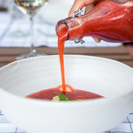 Szegzard - The 아파트호텔