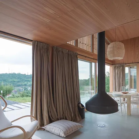 Szegzard - The 아파트호텔 4*