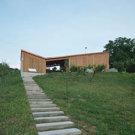 아파트호텔 Szegzard - The Szekszárd