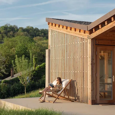 Szegzard - The 아파트호텔 4*